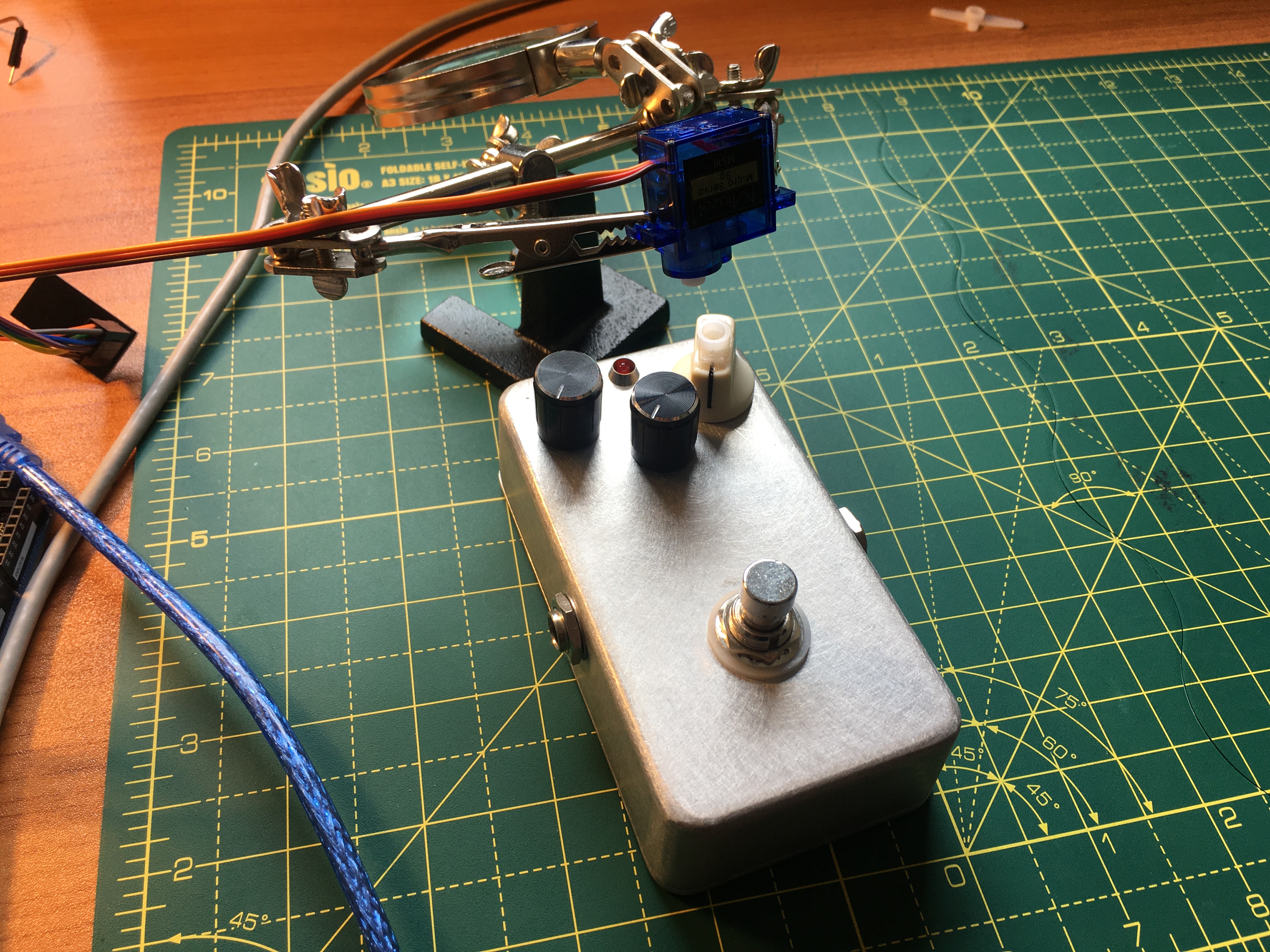 The DIY servo/pedal connection